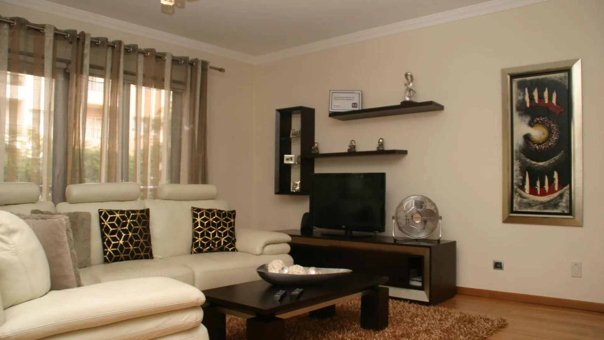 Apartamento Batista contacts